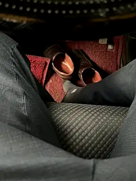 BadboySLR 8899 online show from 09.17.25