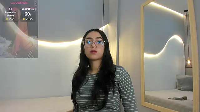 Snapshot of lucelly_15 chatting on 01.07.26 lucelly 15 online show from 01.07.26