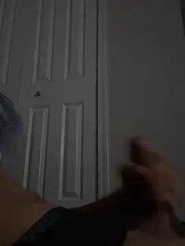 youngbusy online show from 02.20.25