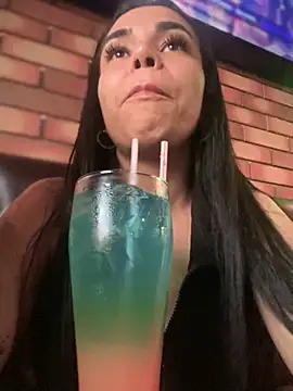 Naatalia online show from 11.17.25