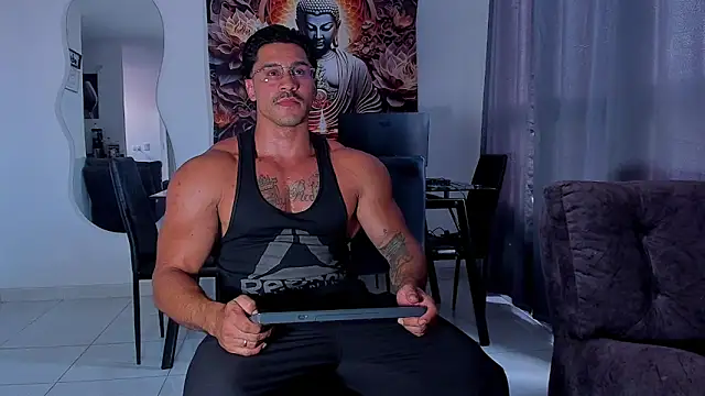 Valentino Dosantos  online show from 12.01.25