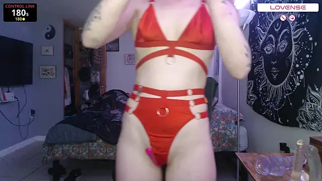 wetwildwhore online show from 10.29.25