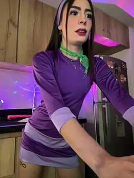 Snapshot of candycami19 chatting on 09.27.25 candycami19 online show from 09.27.25