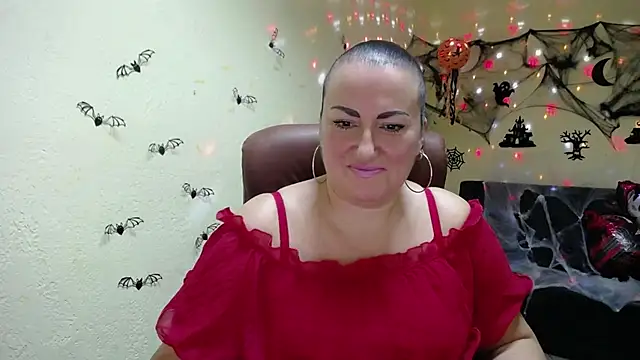 DianaMGG online show from 10.22.25