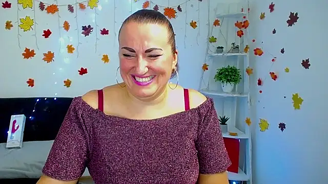 DianaMGG online show from 12.02.25