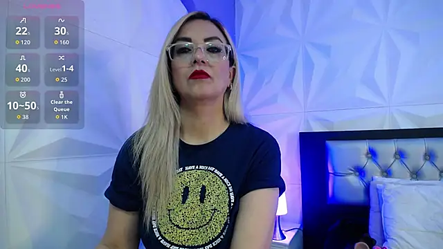 Snapshot of Azaahara_ chatting on 02.21.26 Azaahara online show from 02.21.26