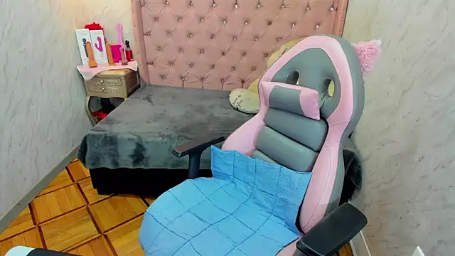 Lianngrace online show from 03.19.26