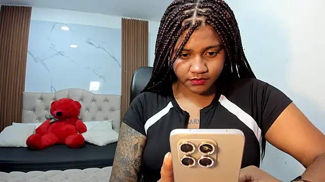 ZahraRose online show from 02.16.26