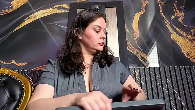 AmandaKovich online show from 02.04.26