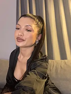 VanessaOssry online show from 03.31.26