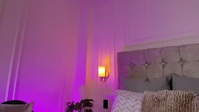 JasmineRoss 1 online show from 01.07.26