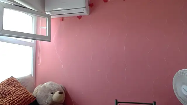 morahaze online show from 02.19.25