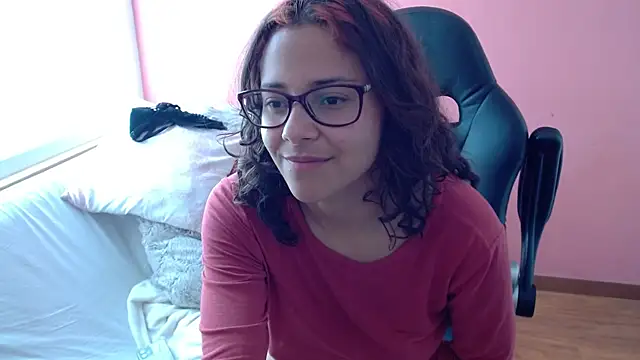 morahaze online show from 10.18.25