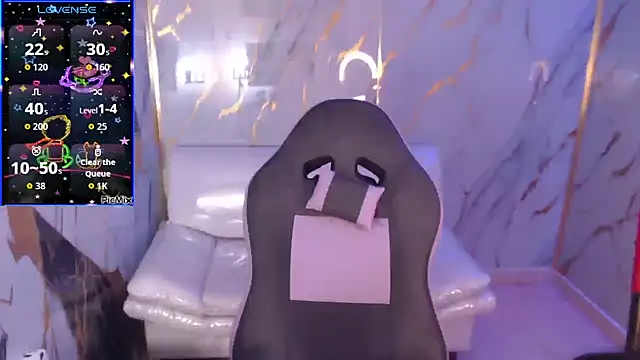 melany rouse18 online show from 10.23.25