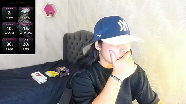 melany rouse18 online show from 12.03.25