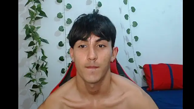 Snapshot of neithanzynxx chatting on 02.28.25 neithanzynxx online show from 02.28.25