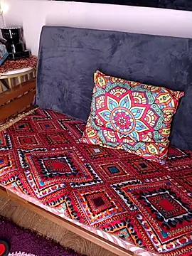 Loly2025 online show from 02.22.26