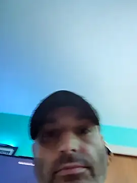 Novabear6996 online show from 04.19.26