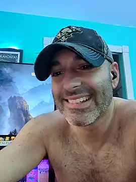 Snapshot of Novabear6996 chatting on 05.04.26 Novabear6996 online show from 05.04.26