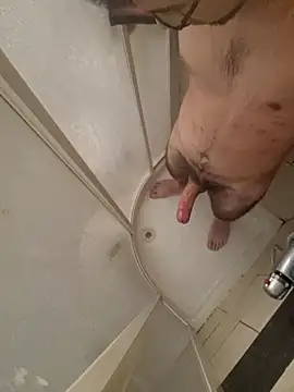 Lezoz  online show from 10.28.25