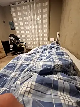 DerechteJunge online show from 02.16.25