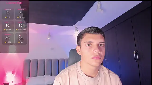 JacobRoberts1 online show from 09.14.25