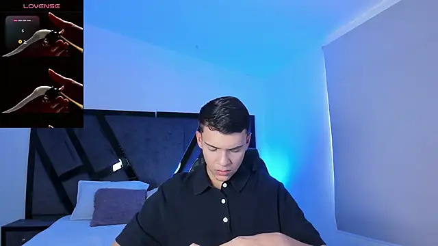 JacobRoberts1 online show from 10.04.25