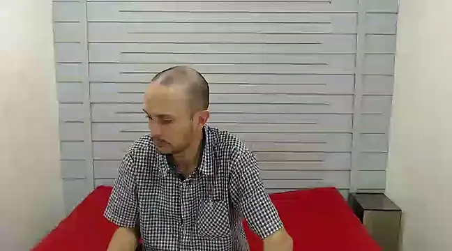 JhonTorres018 online show from 02.21.25