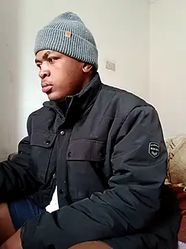 Snapshot of bosszonke123 chatting on 04.24.26 bosszonke123 online show from 04.24.26