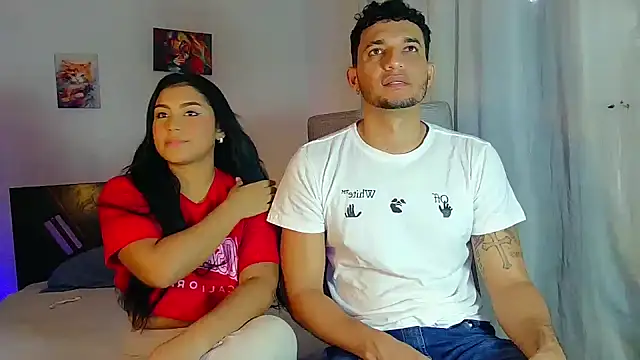 Snapshot of Reina_paola chatting on 09.22.25 Reina paola online show from 09.22.25