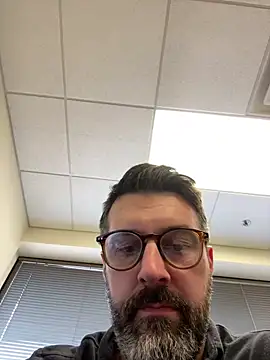 plaintreebull online show from 03.11.26