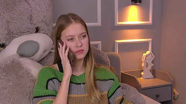 EveMundie online show from 03.03.25