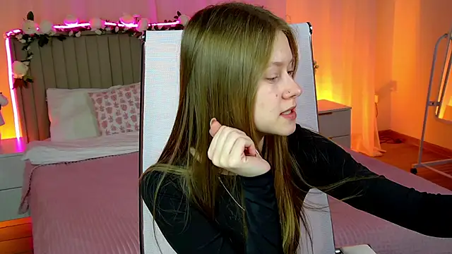 EveMundie online show from 02.02.26