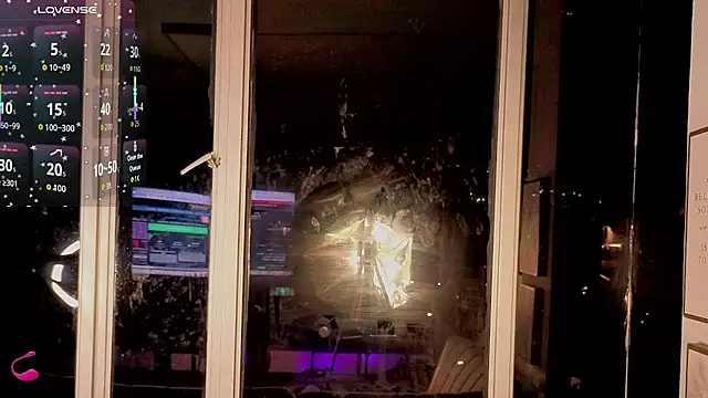 Ivanna West online show from 11.19.25