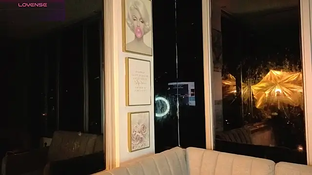 Ivanna West online show from 04.01.26