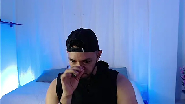 Double R12 online show from 03.12.25