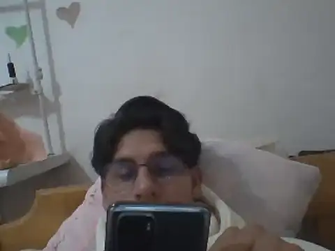 Snapshot of chico_pollaa chatting on 03.01.25 chico pollaa online show from 03.01.25
