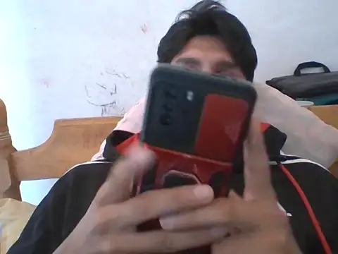 Snapshot of chico_pollaa chatting on 10.04.25 chico pollaa online show from 10.04.25