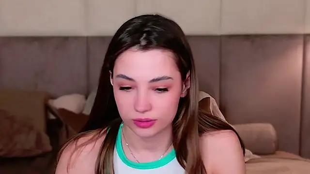 Alice Deleon online show from 03.02.25