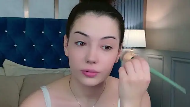 Alice Deleon online show from 04.19.26