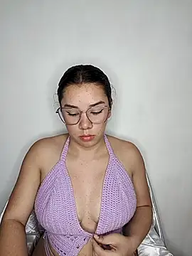 EmmaSulivan online show from 03.09.25