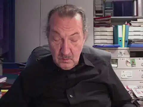 Snapshot of HMStraps01 chatting on 12.05.24 HMStraps01 online show from 12.05.24