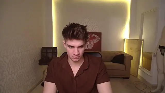 MaxKaiden online show from 02.28.25