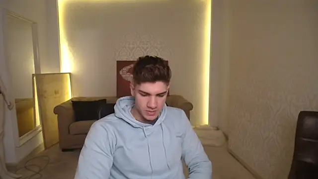 MaxKaiden online show from 03.13.25