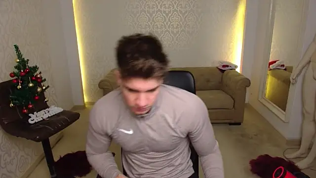 MaxKaiden online show from 12.17.25