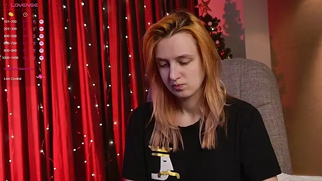 aishiro online show from 12.18.25