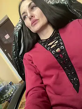 Veronicavirus online show from 02.17.25