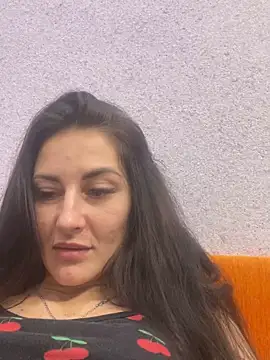 Veronicavirus online show from 02.22.25