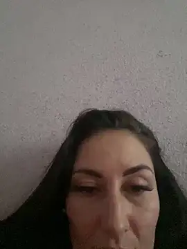 Veronicavirus online show from 02.23.25