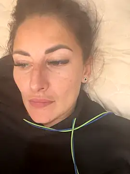 Veronicavirus online show from 09.28.25